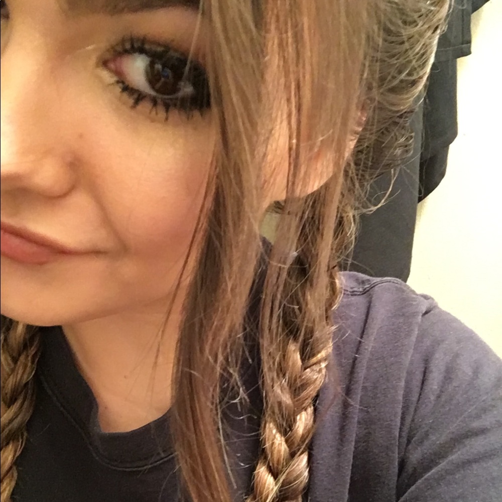 Meet your Posher, Megan